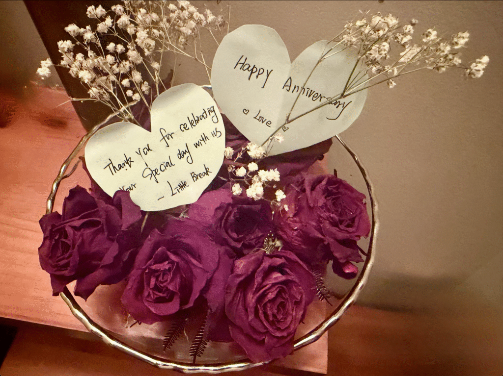 Relax together in our couples massage room at Little Break Spa. A calming, private space designed for connection, comfort, and total relaxation.